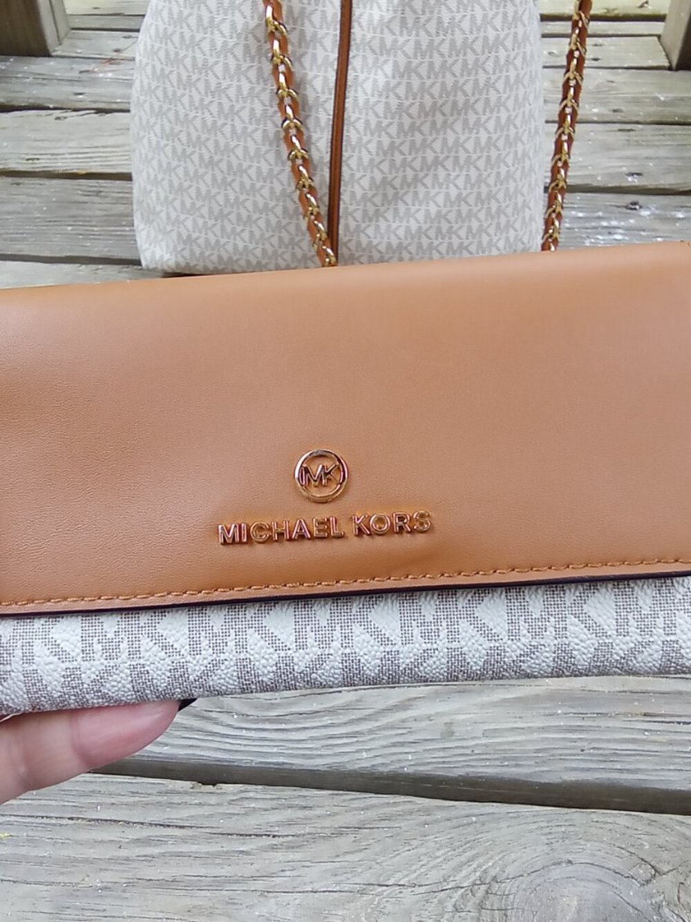 Michael Kors SET Tote & FREE Wallet with Crossbody Strap FREE Shipping - Picture 15 of 15